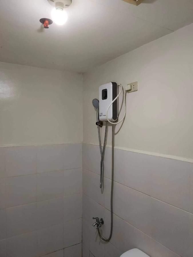 Kassel Residence Mhavic Family Room Good For 5Guest Manila Bagian luar foto